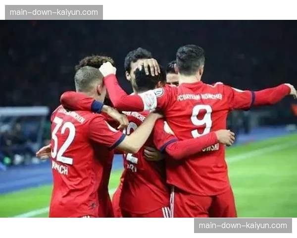 评论：本轮平局让德甲保级形势陷入前所未有的混乱