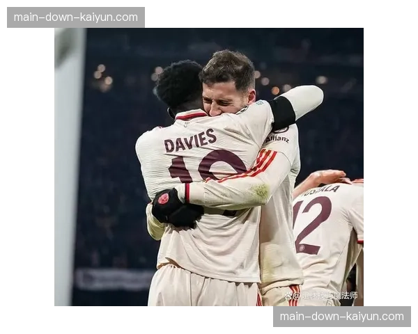 拜仁2-1绝杀曼城，基米希第89分钟角球助攻德里赫特头槌制胜